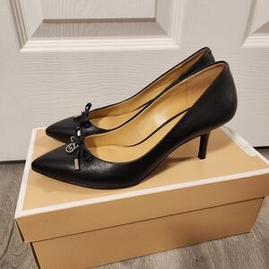 Michael Kors heels size 6.5